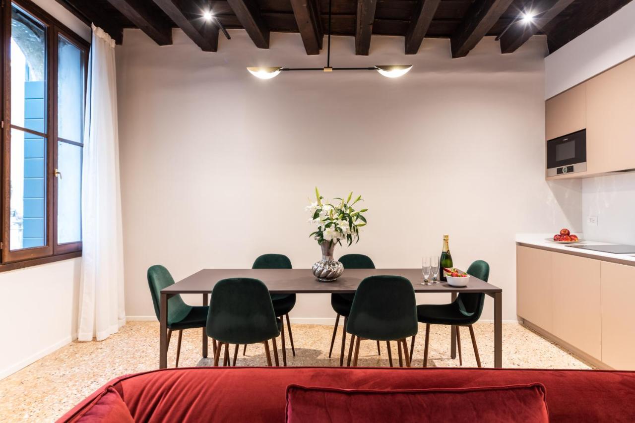 Palazzo Miracoli Apartments Venedig Exteriör bild