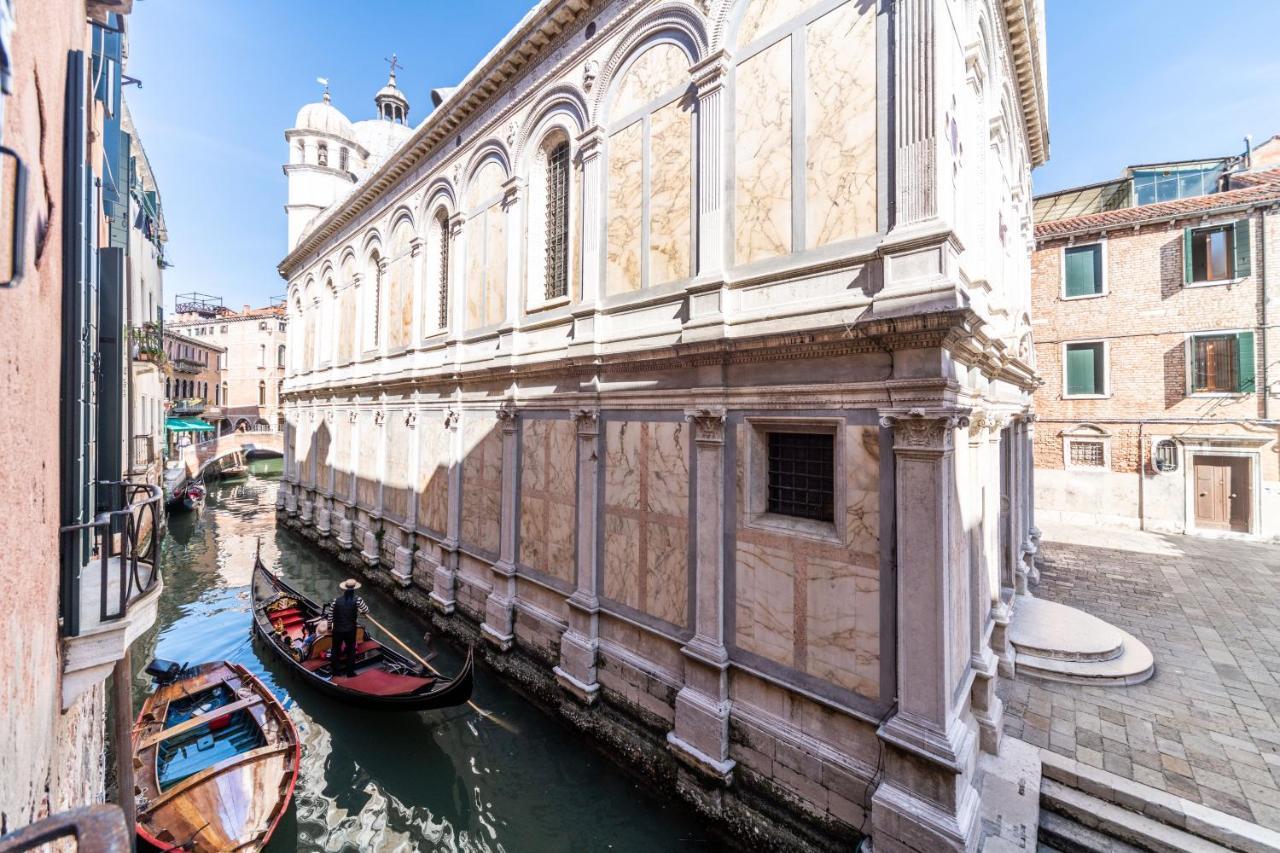 Palazzo Miracoli Apartments Venedig Exteriör bild